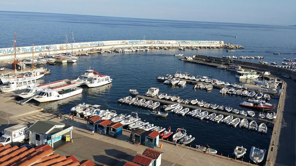 Holiday Home Golfo Di Orosei Cala Gonone Zewnętrze zdjęcie